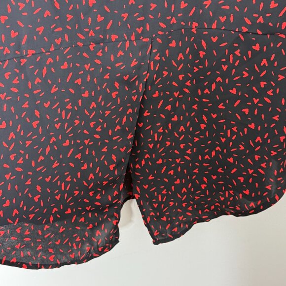 Massini Women's Size Medium Black and Red Print Blouse Long Sleeve - Picture 5 of 5